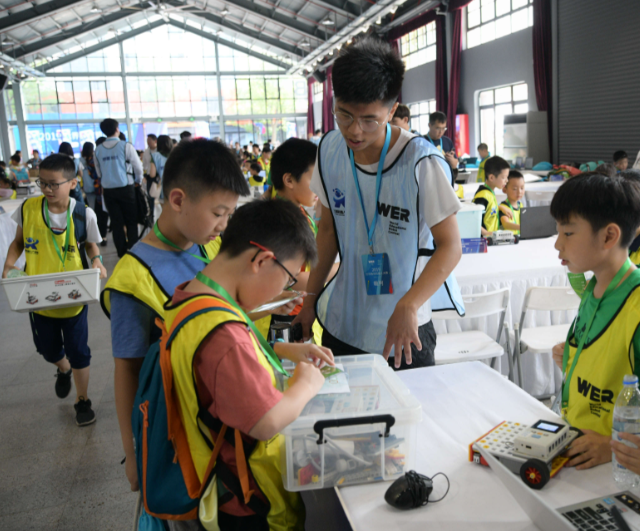 经过将大赛理念融入生计教育教育变革引